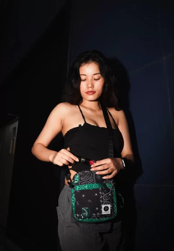 Green Black Bandana Print Shoulder Bag